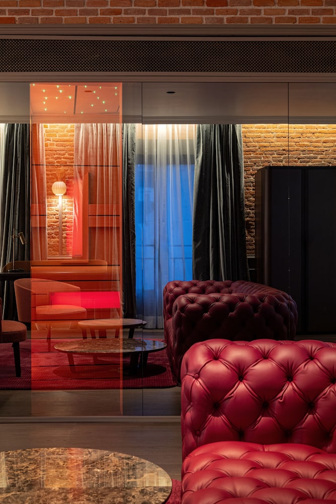 casa faraona luxury residences