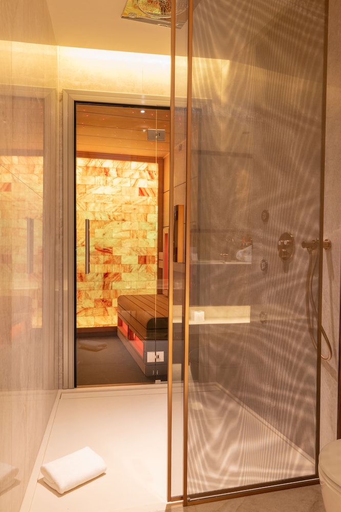 casa faraona luxury residences