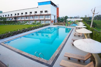 Diganta Resort,,3 star