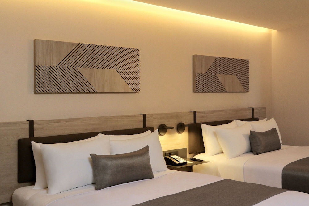 city express plus by marriott monterrey centro