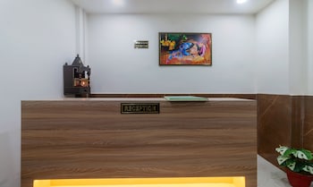itsy hotels krishna residency govardhan chauraha