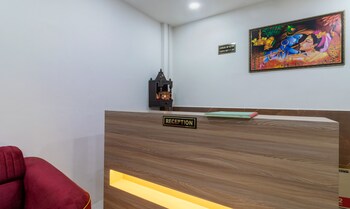 itsy hotels krishna residency govardhan chauraha