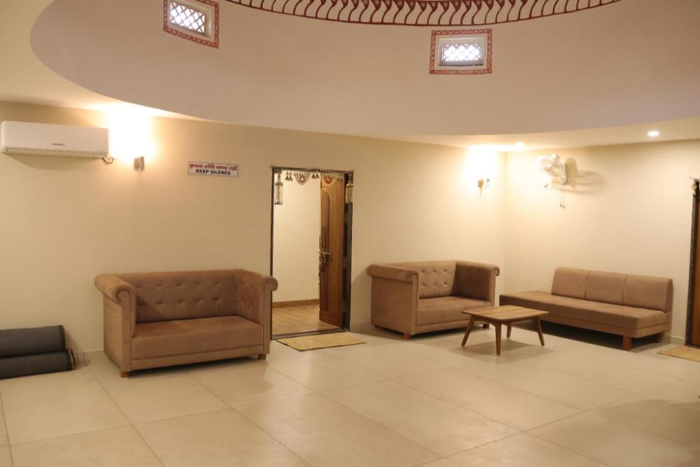 devraha seva ashram vrindavan