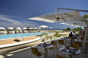 hotel club torre salinas adults only