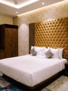 enrise by sayaji nagpur