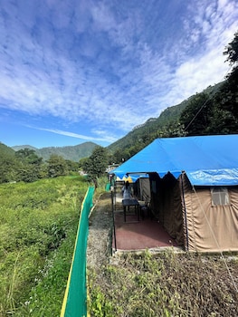 the gazzaar riverside camp