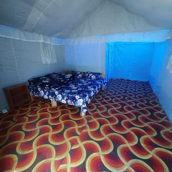 the gazzaar riverside camp
