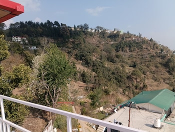 Shadhna Holiday Homes,,3 star