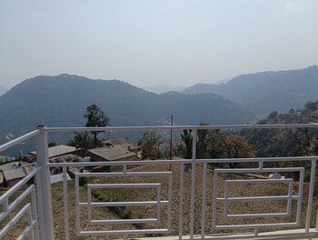 Shadhna Holiday Homes,,3 star