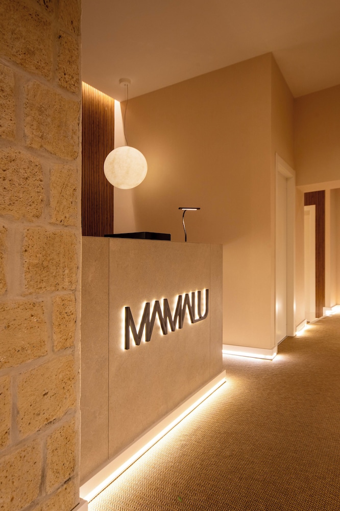 mamalu studios and suites