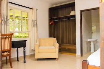 blixen resort and spa