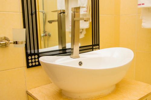 blixen resort and spa
