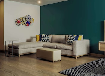 hyatt place nairobi westlands