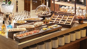 candeo hotels osaka the tower