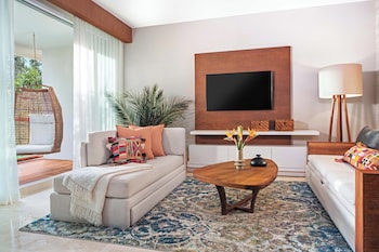 jungala park hotel at vidantaworld riviera maya