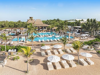 jungala park hotel at vidantaworld riviera maya