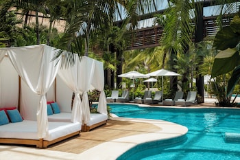 jungala park hotel at vidantaworld riviera maya