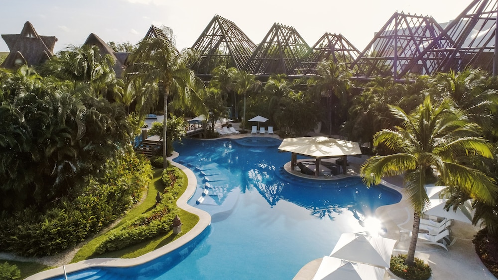 jungala park hotel at vidantaworld riviera maya