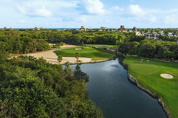 jungala park hotel at vidantaworld riviera maya