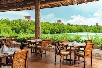 jungala park hotel at vidantaworld riviera maya