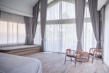 villa de leaf river kaeng krachan