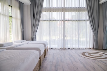 villa de leaf river kaeng krachan