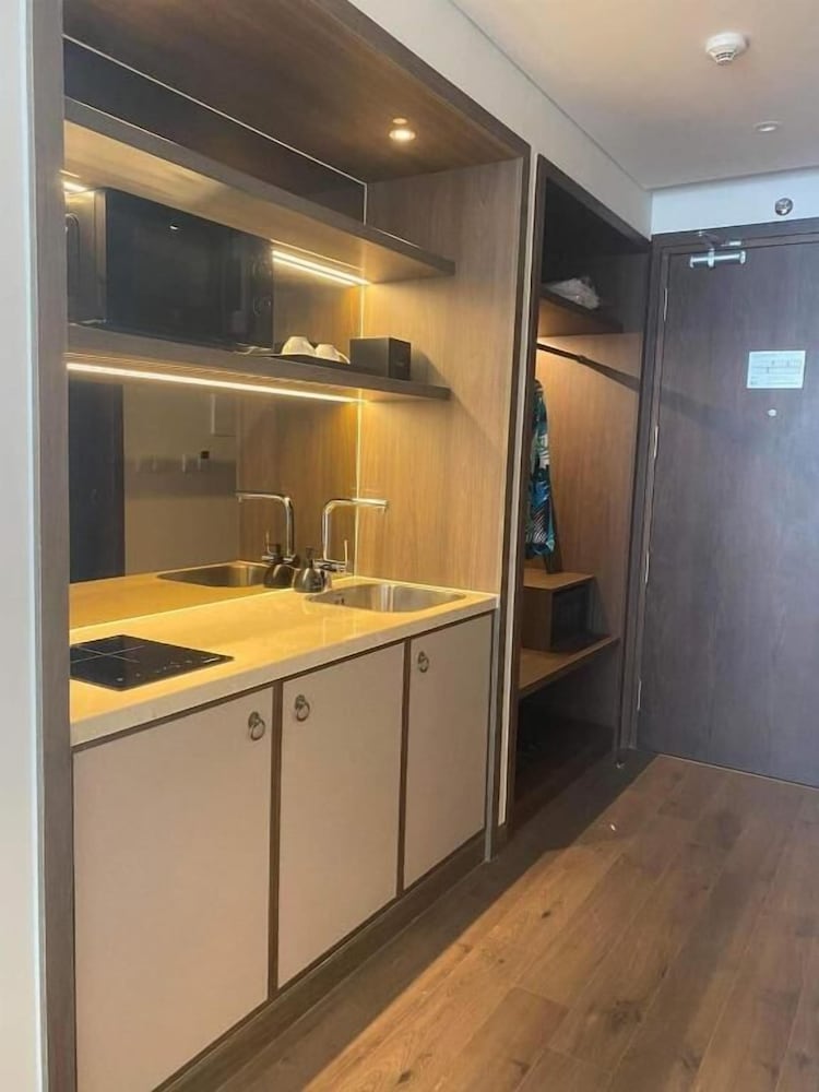 johnny nguyen apec condotel mui ne