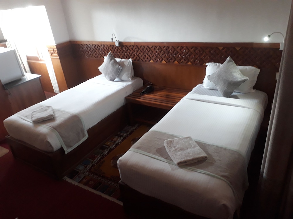 dragon hotel pvt ltd