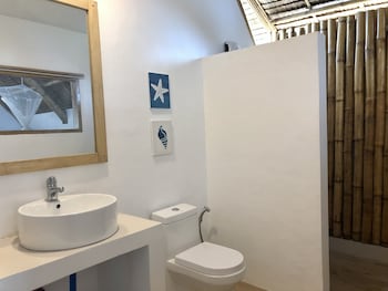 surya beach resort palawan