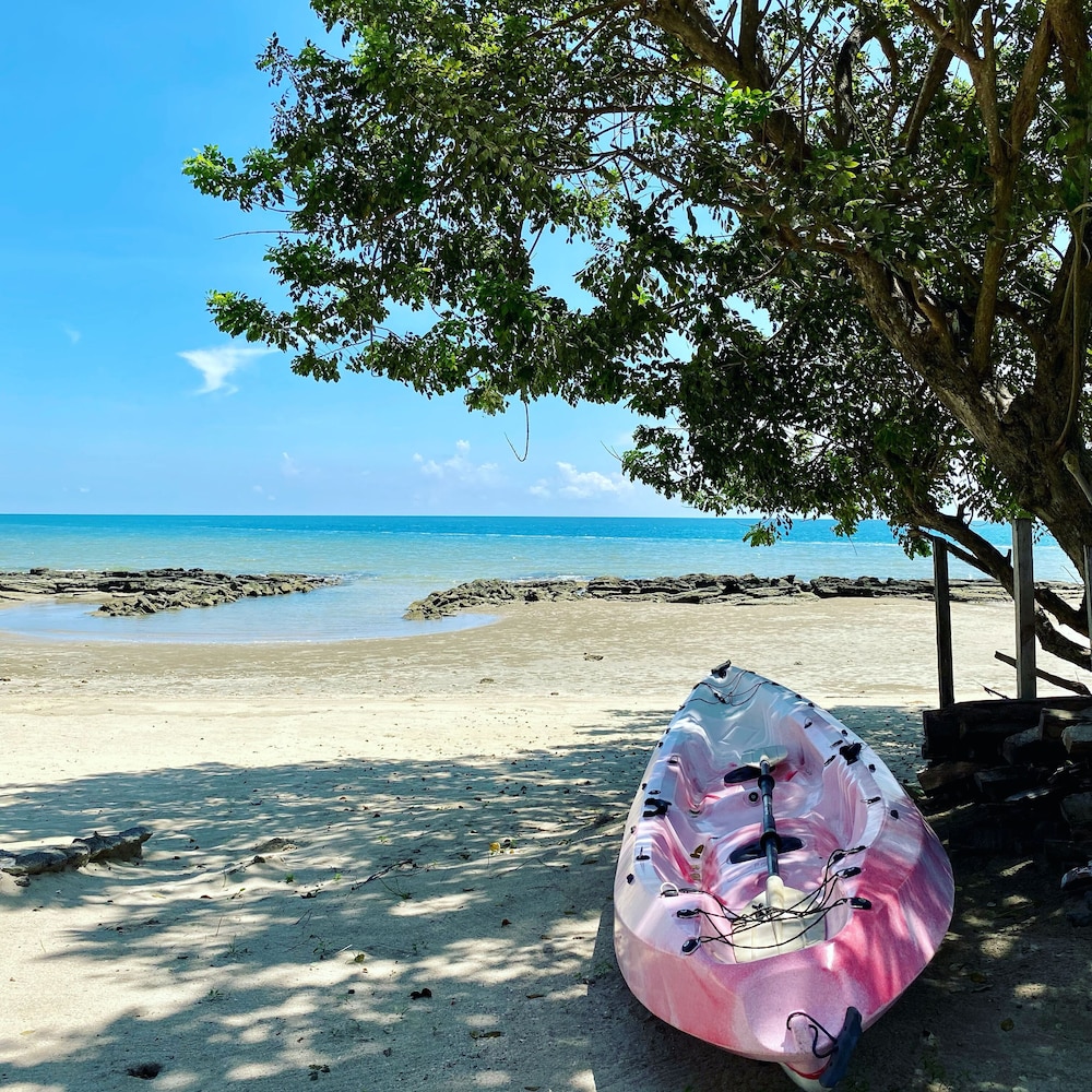 surya beach resort palawan