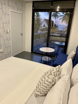 surya beach resort palawan