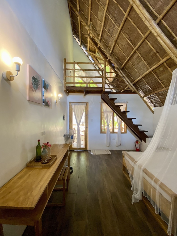 surya beach resort palawan