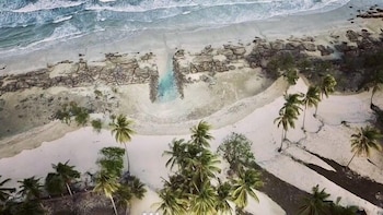 surya beach resort palawan