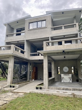 surya beach resort palawan