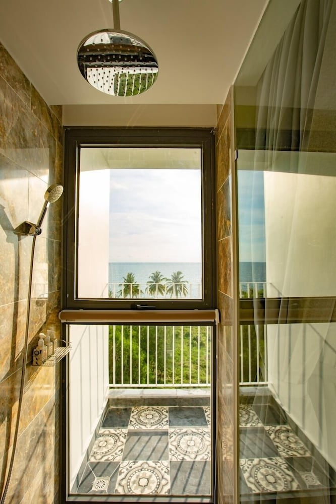 the palmy luxury beach phu quoc
