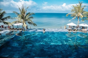 the palmy luxury beach phu quoc