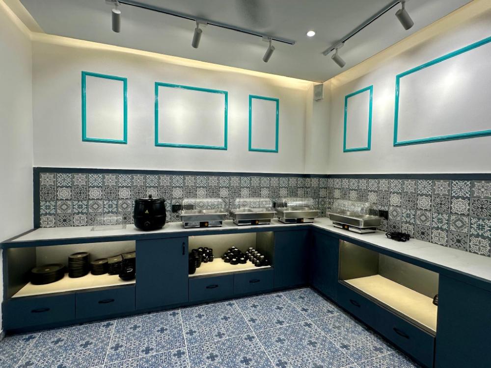 staybird divine suites business hotel