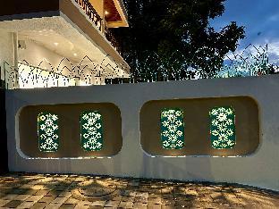 staybird divine suites business hotel