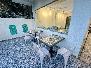 staybird divine suites business hotel