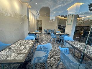 staybird divine suites business hotel