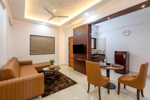 staybird divine suites business hotel