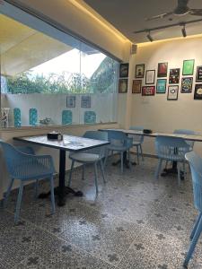 staybird divine suites business hotel