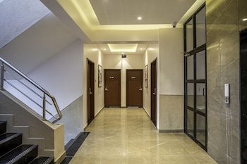 Staybird Divine Suites Business Hotel,,3 star
