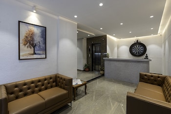 Staybird Divine Suites Business Hotel,,3 star