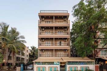 staybird divine suites business hotel