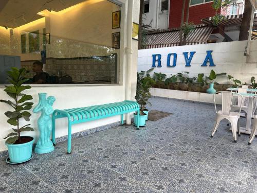 staybird divine suites business hotel