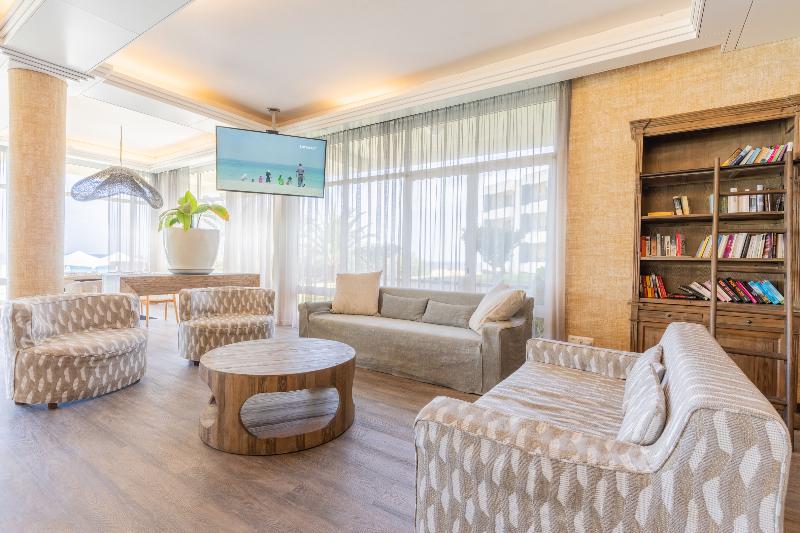 Vila Baleira Suites,,4 star