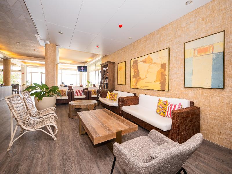 Vila Baleira Suites,,4 star