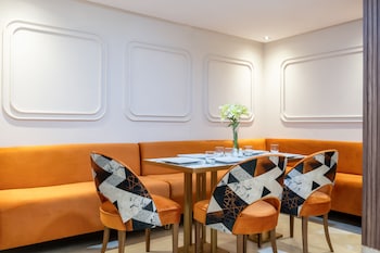 swiss continental hotel