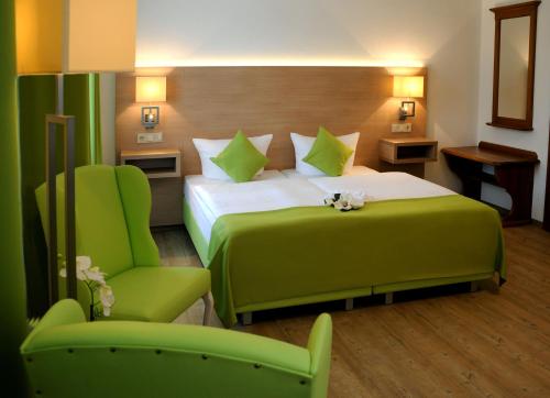 Parkhotel Forsthaus Bei Dresden,Am Kurplatz 13,4 star